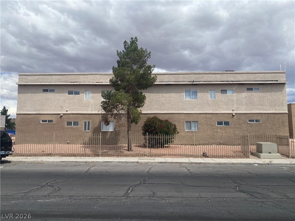 1662 N Lamont Street - Photo 1
