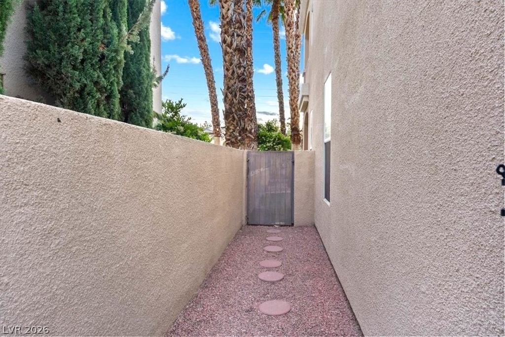 1708 Cordoba Canyon Street - Photo 35