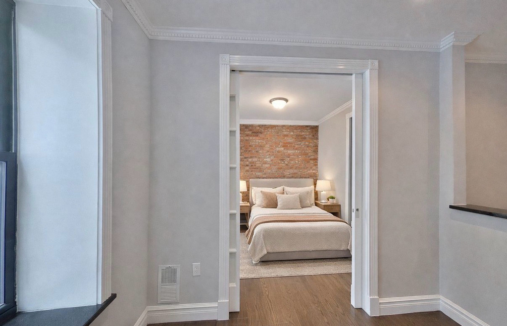 432 East 13th Street - Photo 2