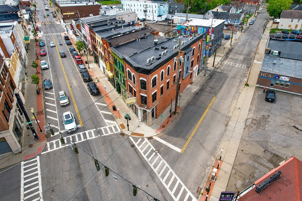 258 Main Street - Photo 8