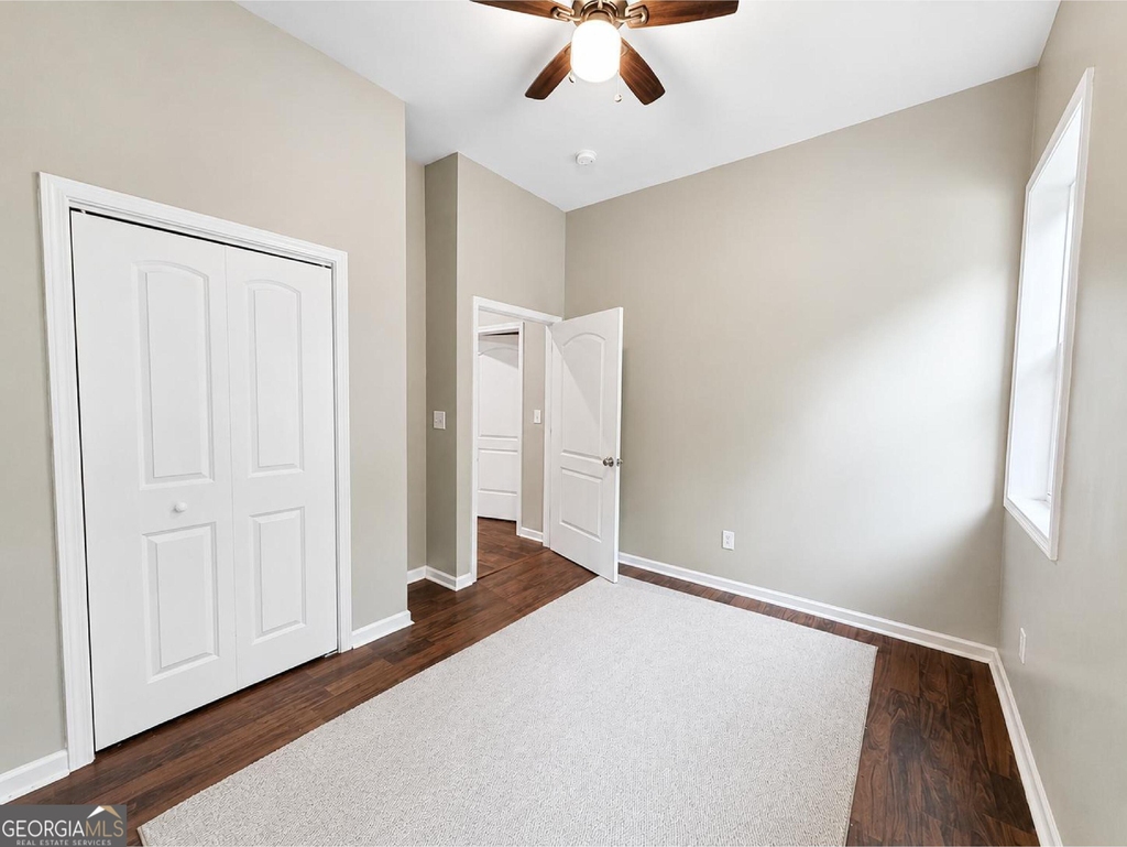 5589 River Road - Photo 15
