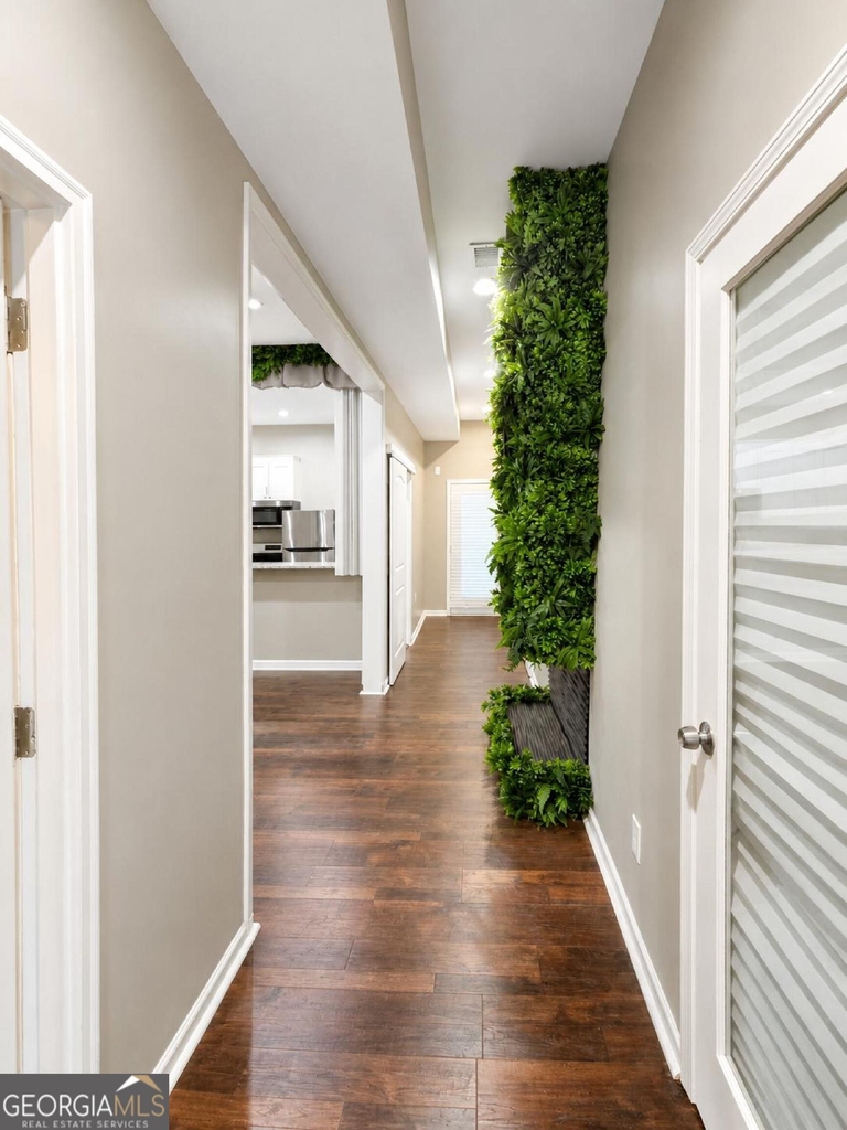 5589 River Road - Photo 20