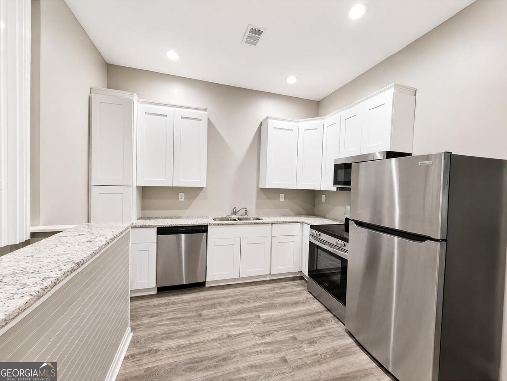 5589 River Road - Photo 17