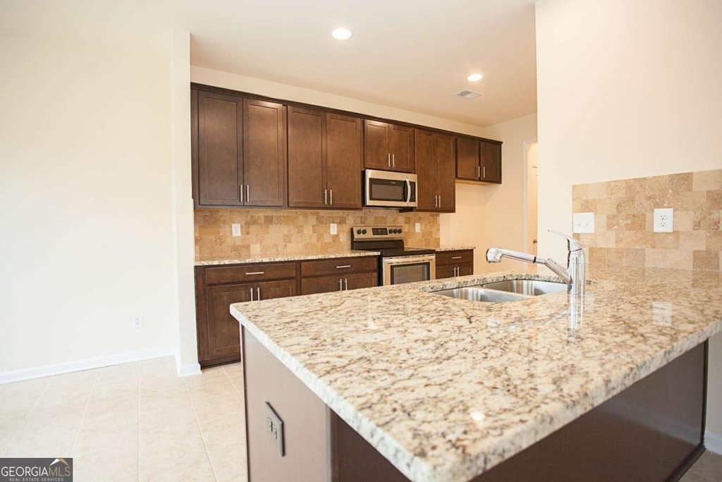 4505 Almanor Circle - Photo 12