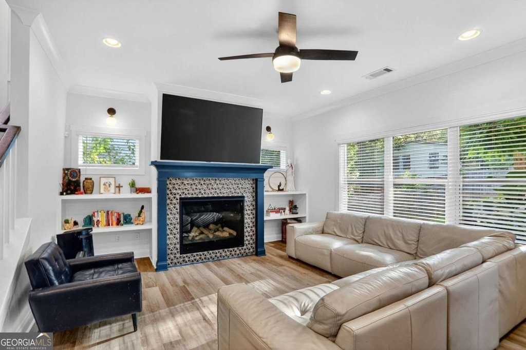 1170 Moton Avenue Sw - Photo 8