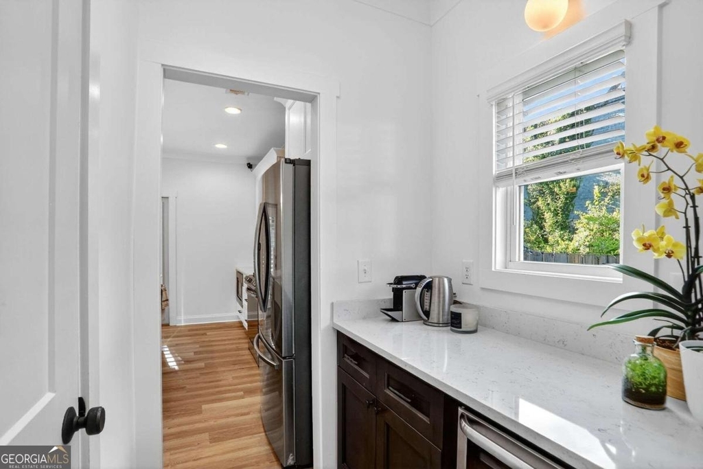 1170 Moton Avenue Sw - Photo 14