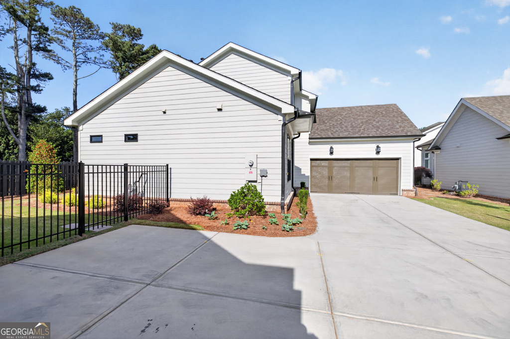 491 Pearl Street - Photo 2