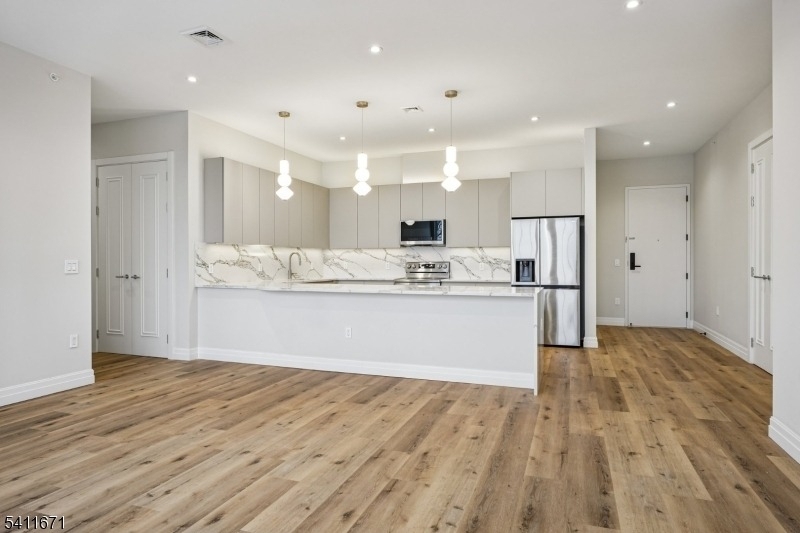 1722 Springfield Ave - Photo 10
