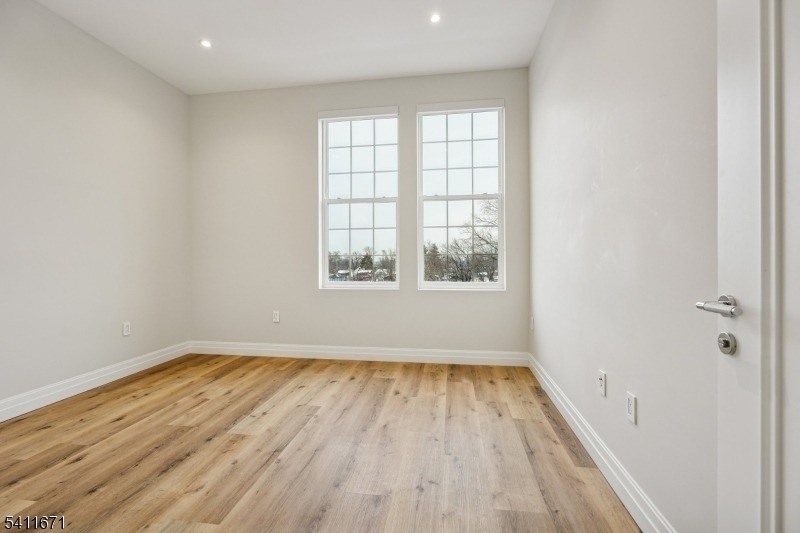 1722 Springfield Ave - Photo 14