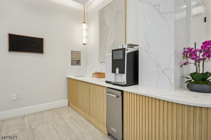 1722 Springfield Ave - Photo 21