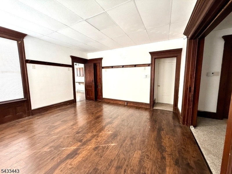 100 Main St - Front Apt 1 - Photo 0