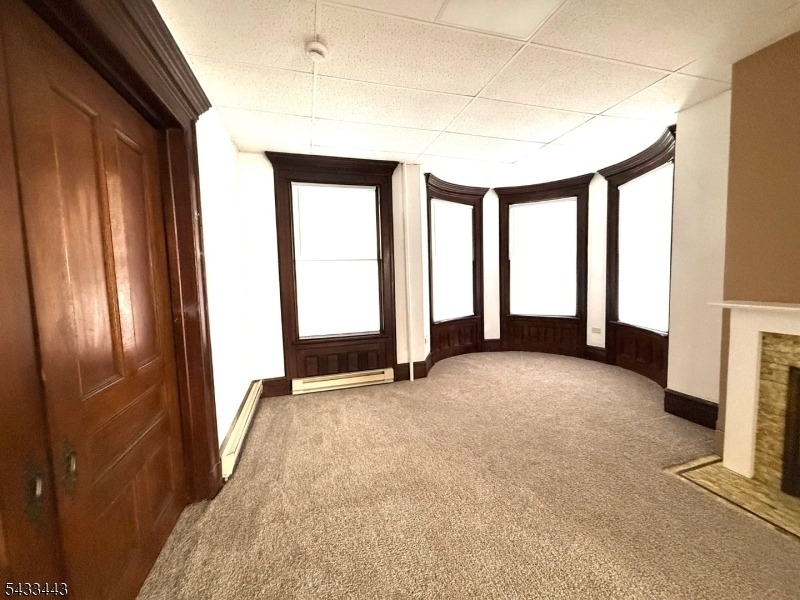 100 Main St - Front Apt 1 - Photo 6
