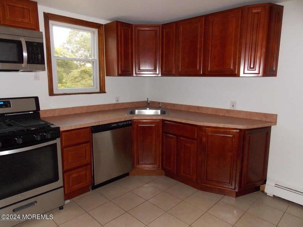 914 Radnor Avenue - Photo 12