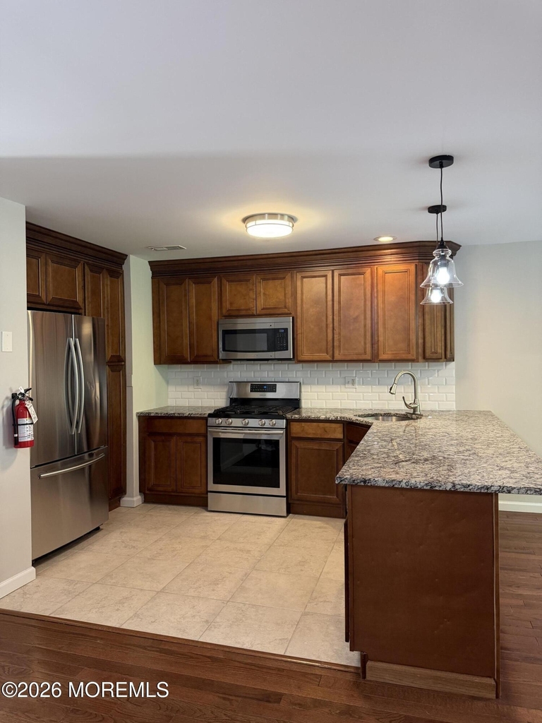 234 Frankfort Avenue - Photo 4