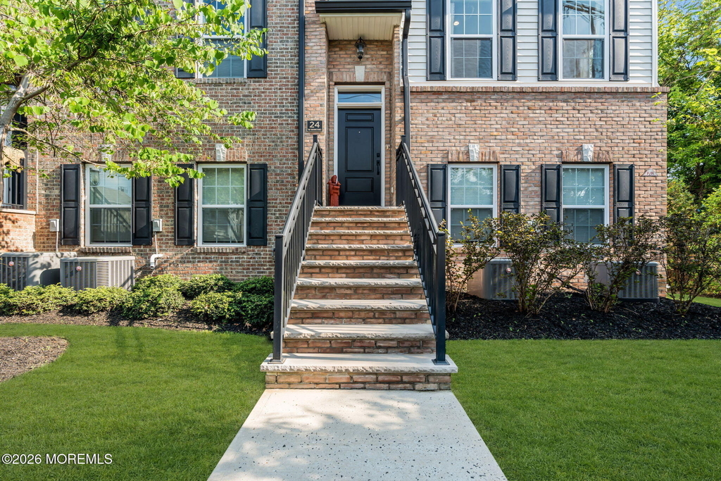 24 Catherine Street - Photo 1