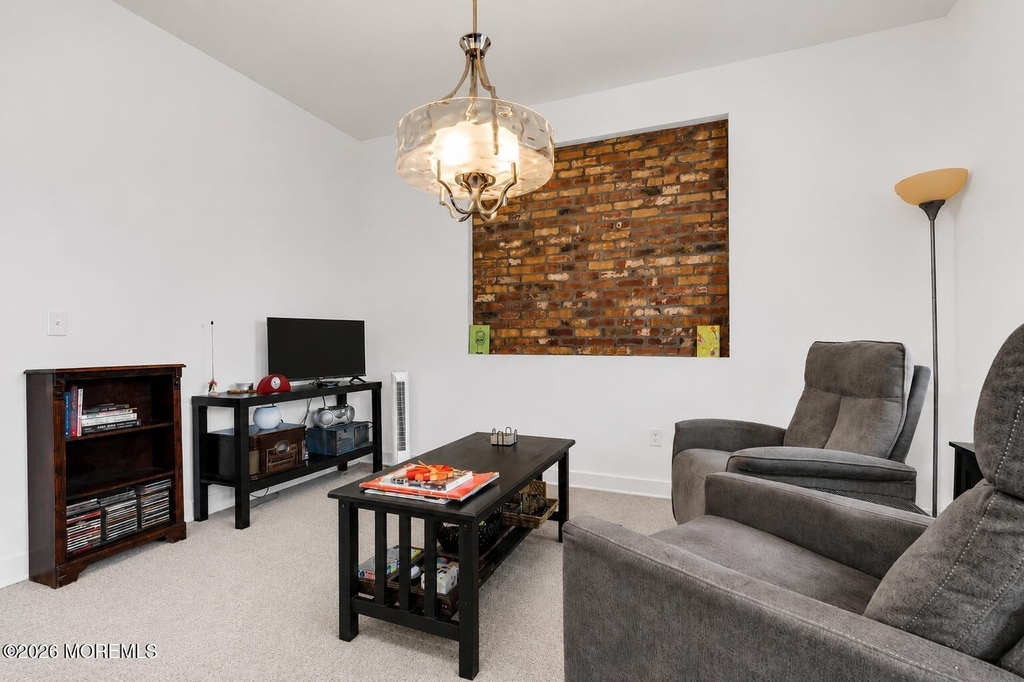 24 Catherine Street - Photo 8