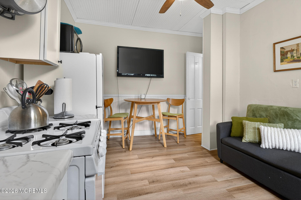 71 Webb Avenue - Photo 5