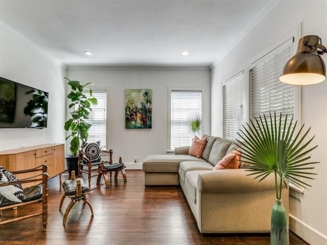 6313 Belmont Avenue - Photo 5