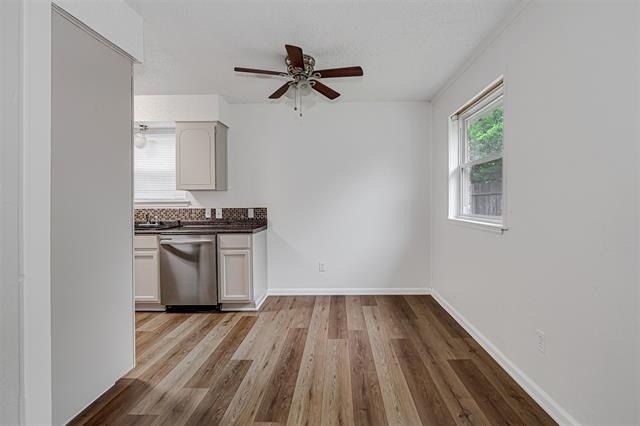 207 Stefanie Street - Photo 9