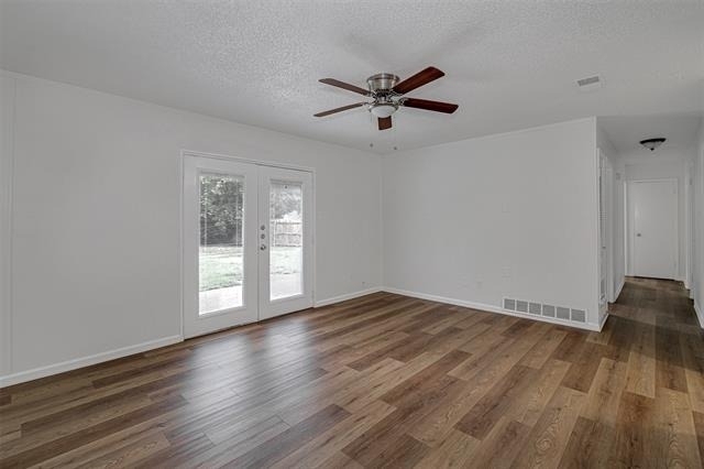 207 Stefanie Street - Photo 6