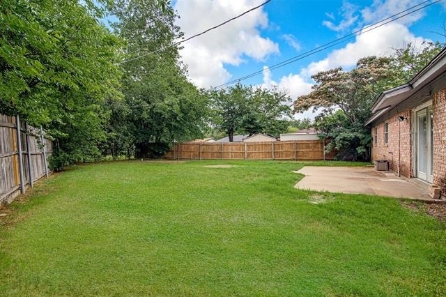 207 Stefanie Street - Photo 22