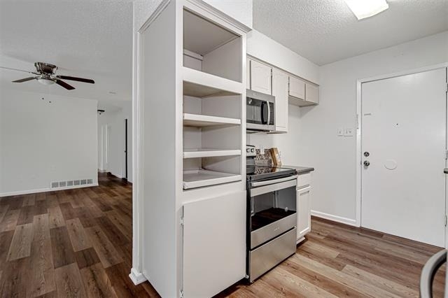 207 Stefanie Street - Photo 11