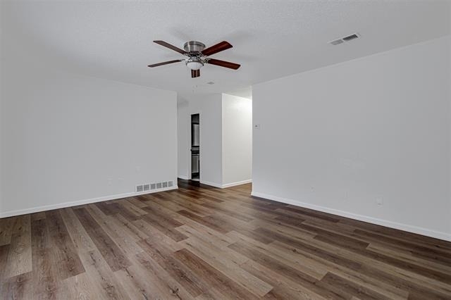 207 Stefanie Street - Photo 7