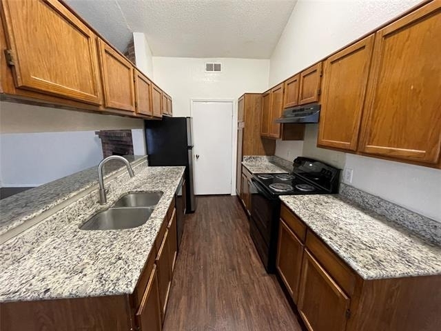 1754 Carrington Drive - Photo 9