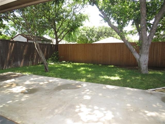 2308 Crestmeadow Street - Photo 31