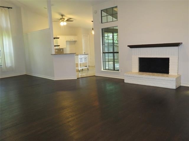 2308 Crestmeadow Street - Photo 4