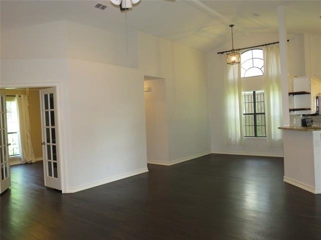2308 Crestmeadow Street - Photo 5