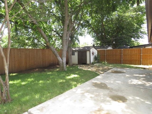 2308 Crestmeadow Street - Photo 35