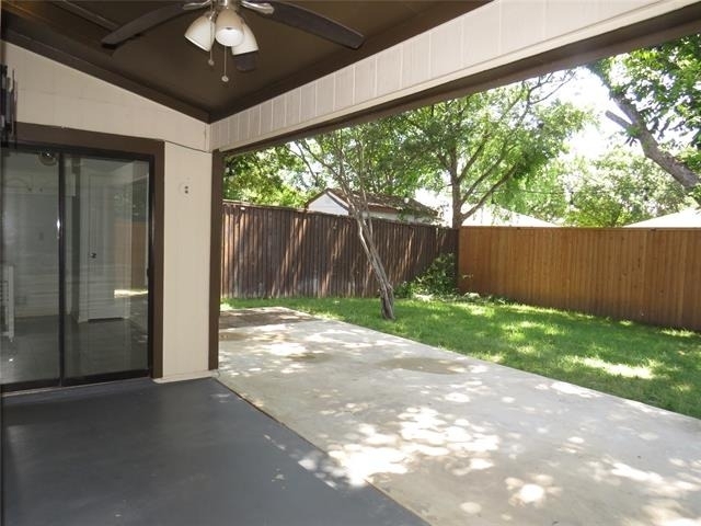 2308 Crestmeadow Street - Photo 32