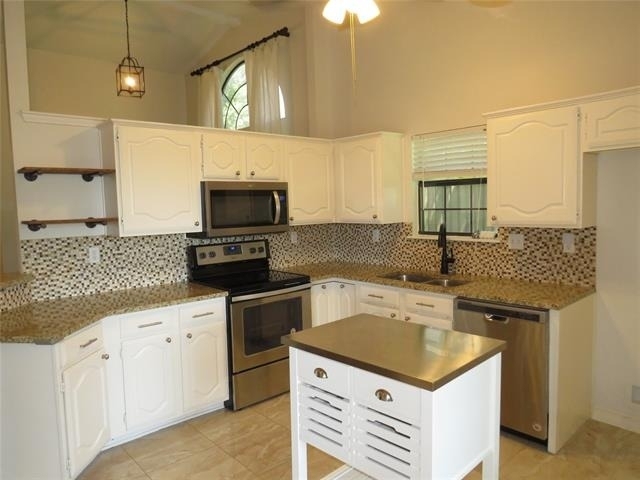 2308 Crestmeadow Street - Photo 10