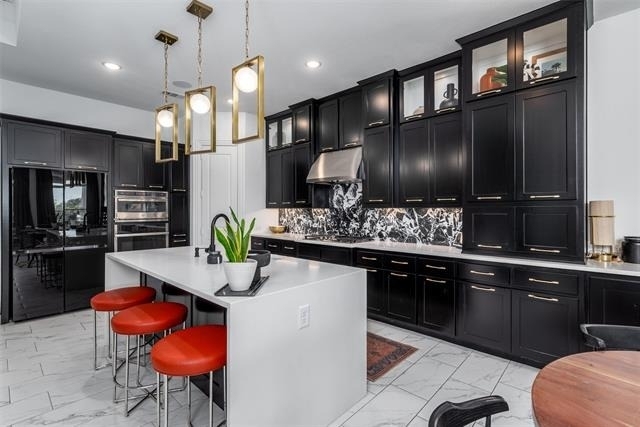 8336 Western - Photo 10