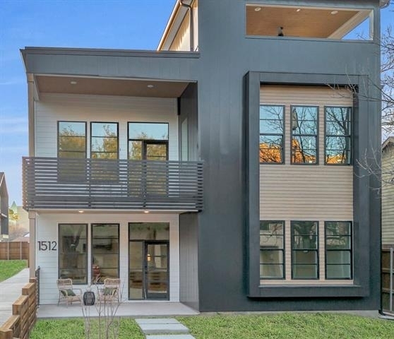 1512 Villars Street - Photo 39