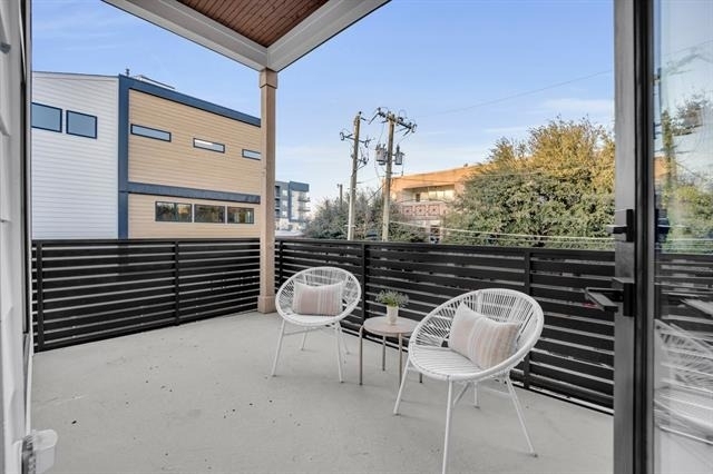 1512 Villars Street - Photo 31