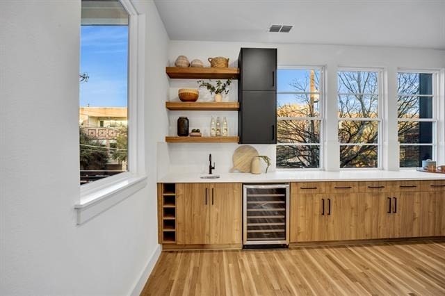 1512 Villars Street - Photo 6