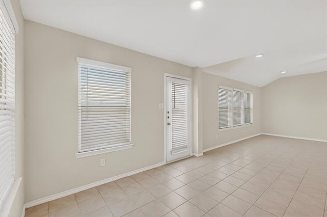 1901 Princeton Avenue - Photo 9