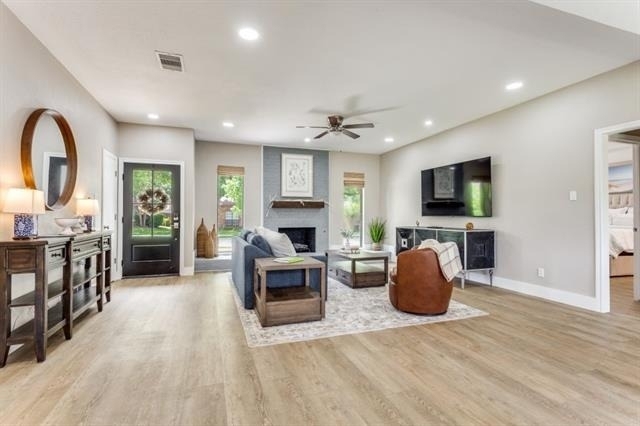 926 Hillside Lane - Photo 1