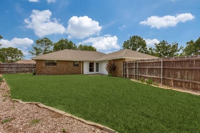 926 Hillside Lane - Photo 10