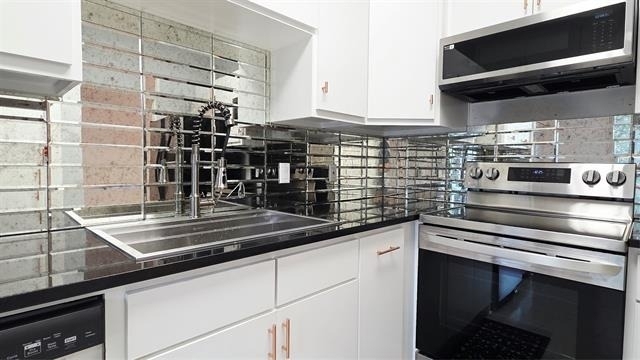 5310 Keller Springs Road - Photo 14