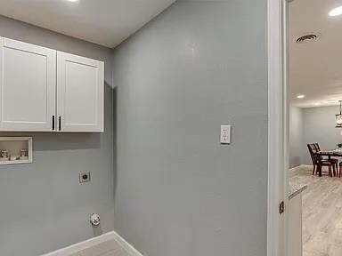 5709 Walraven Circle - Photo 31