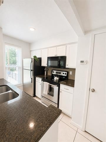 4020 Holland Avenue - Photo 10