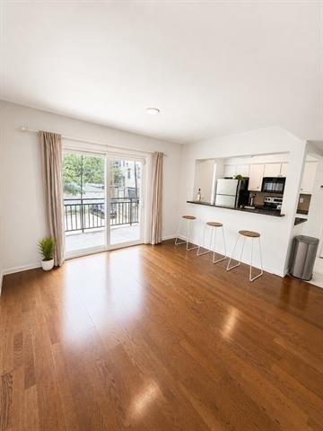4020 Holland Avenue - Photo 7