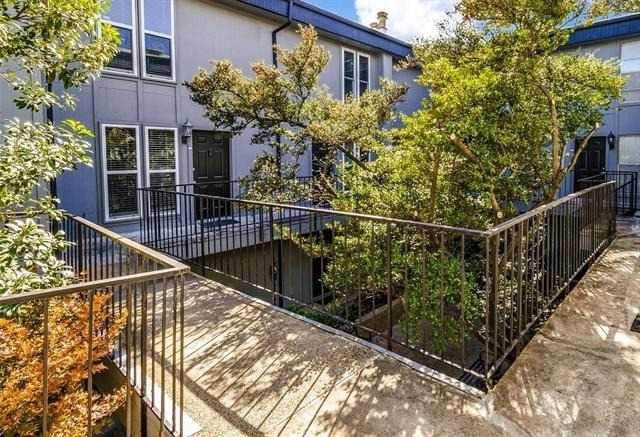 4020 Holland Avenue - Photo 1