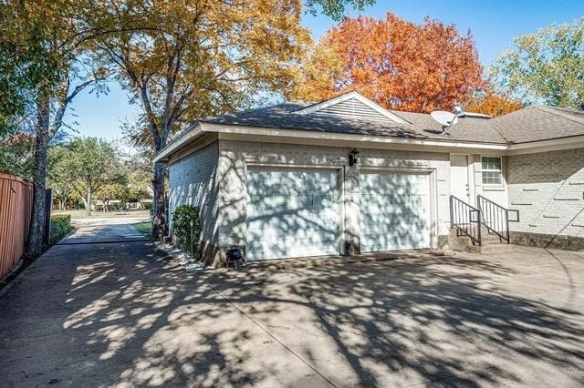 5730 Forest Lane - Photo 23