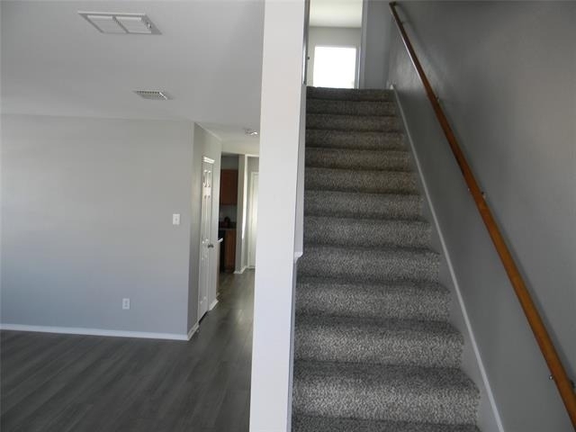 4636 Mountain Oak Street - Photo 3