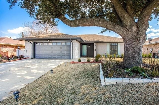 7713 Songbird Lane - Photo 2