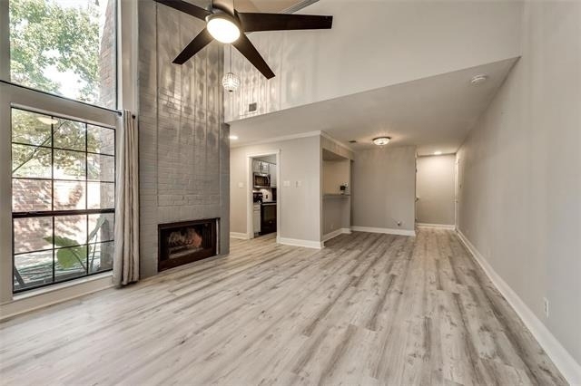 18240 Midway Road - Photo 2